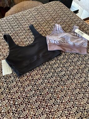 all in motion Black Everyday Soft Sports Bra / resale lot plus Yelete sports bra